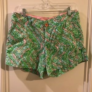 Lily Pulitzer “Chomp Chomp” shorts